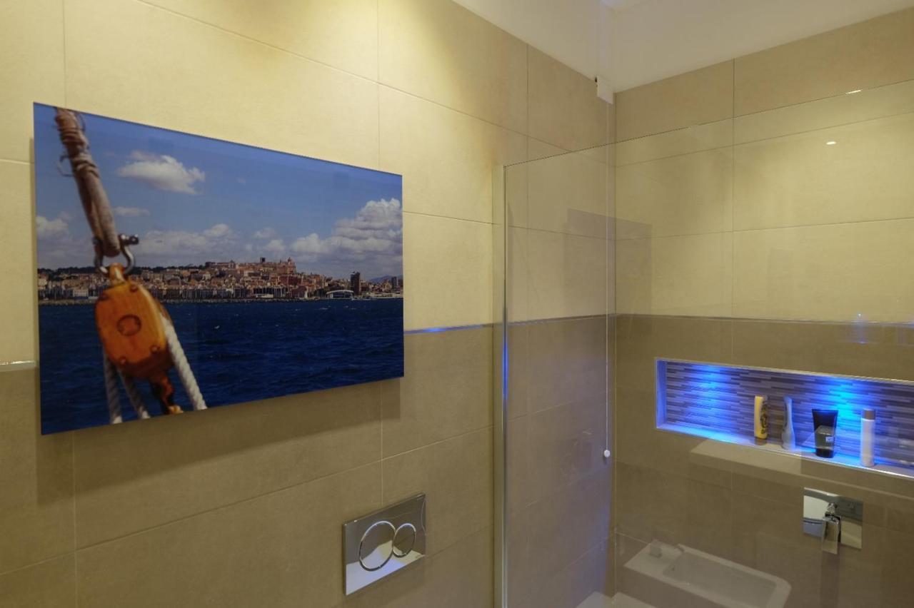 Villa Spacious House In The Heart Of Cagliari With Terrace Exterior foto