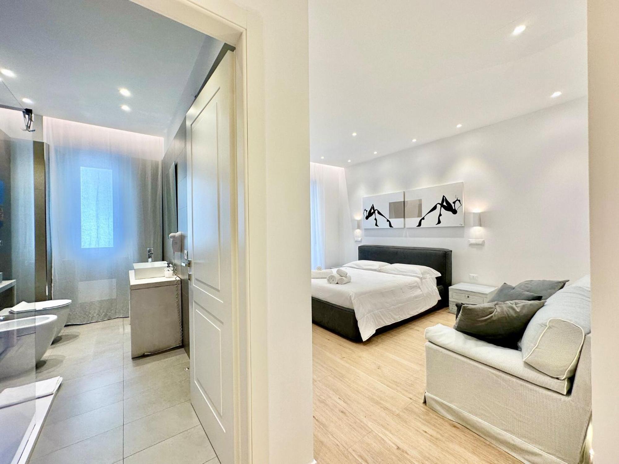 Villa Spacious House In The Heart Of Cagliari With Terrace Exterior foto
